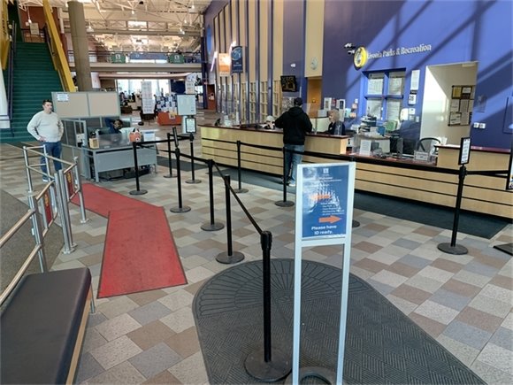 Members entering Kirksey Recreation Center