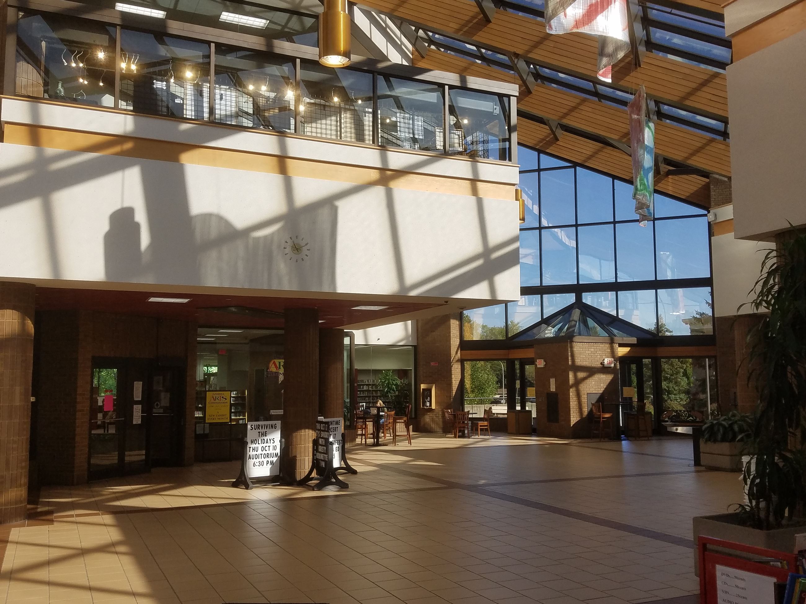 Civic Center Library - Atrium
