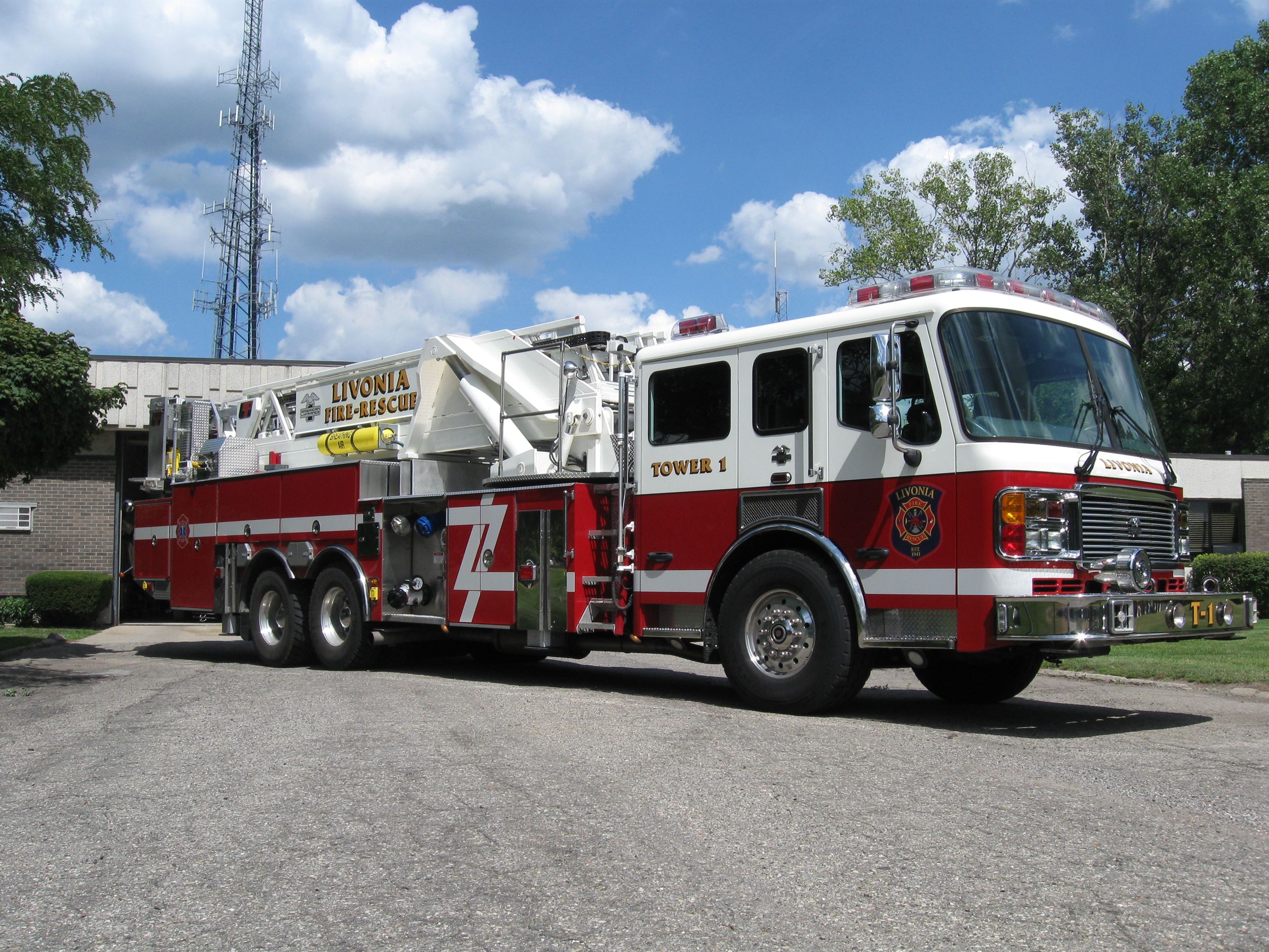 Fire Engine 1 in Front of City Hall